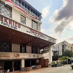 Urbanview Remington Hotel By Reddoorz Palembang